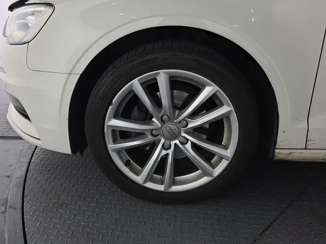 Audi A3 2.0 TDI - автомобили, коли, обяви за нови и употребявани 9