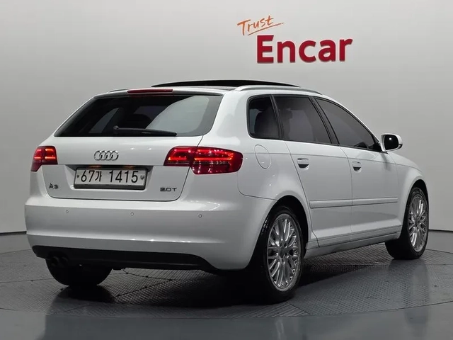 Audi A3 2.0 TFSI - автомобили, коли, обяви за нови и употребявани 2