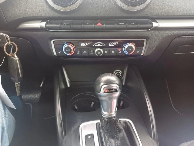 Audi A3 1.6 TDI - автомобили, коли, обяви за нови и употребявани 14