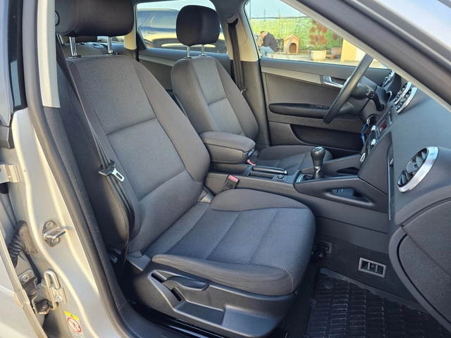 Audi A3 1.4 Tfsi * S line * - автомобили, коли, обяви за нови и употребявани 12