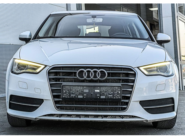 Audi A3 A3 sportback - автомобили, коли, обяви за нови и употребявани 0