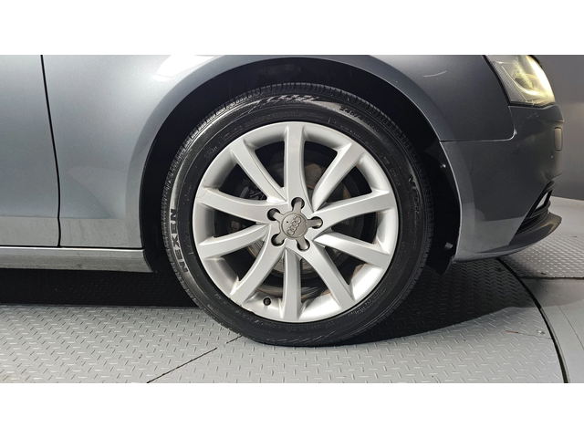 Audi A4 New A4 2.0 TDI Dynamic B8 - автомобили, коли, обяви за нови и употребявани 4