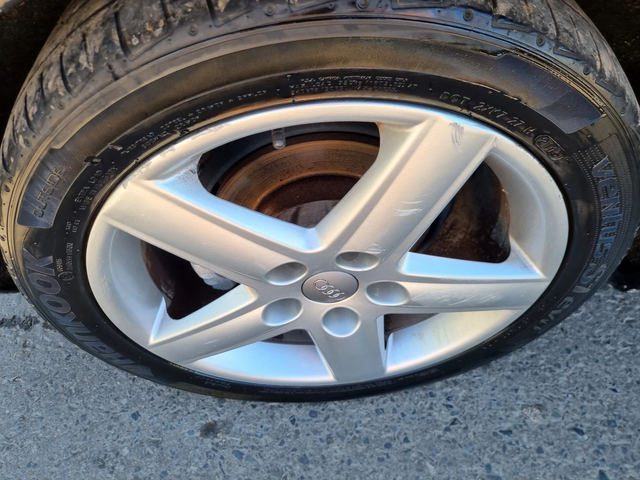 Audi A4 2, 500TDI EURO4 - автомобили, коли, обяви за нови и употребявани 11