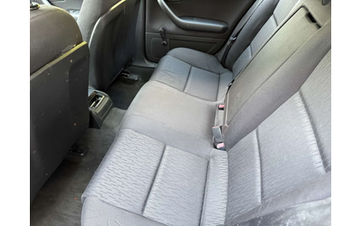 Audi A4 2, 000TDI EURO4 - автомобили, коли, обяви за нови и употребявани 10