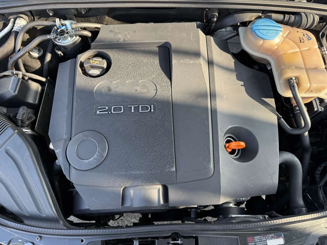 Audi A4 2, 000TDI EURO4 - автомобили, коли, обяви за нови и употребявани 16