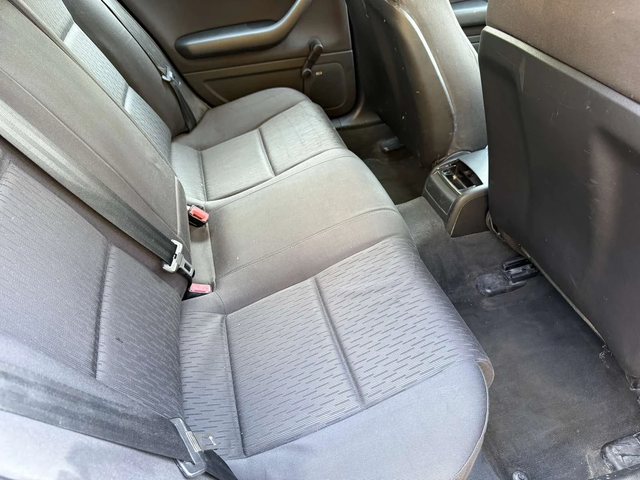 Audi A4 2, 000TDI EURO4 - автомобили, коли, обяви за нови и употребявани 9