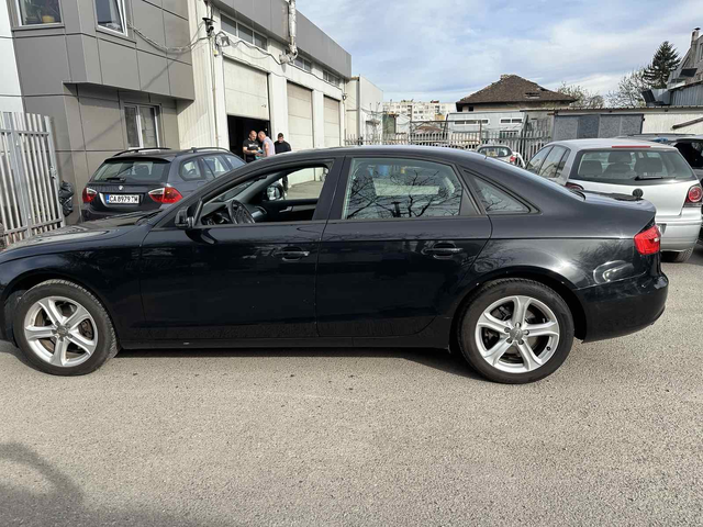 Audi A4 2.0 TDI - автомобили, коли, обяви за нови и употребявани 4