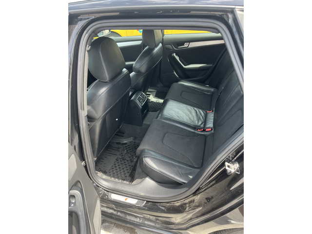 Audi A4 2.0 TDI S-line - автомобили, коли, обяви за нови и употребявани 6