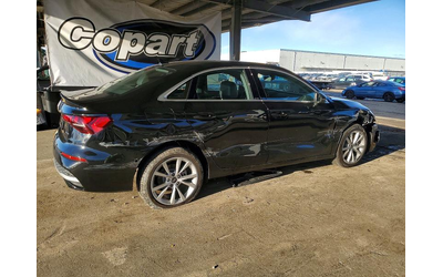 audi-a4-2-0l-4-all-wheel-drive - 3