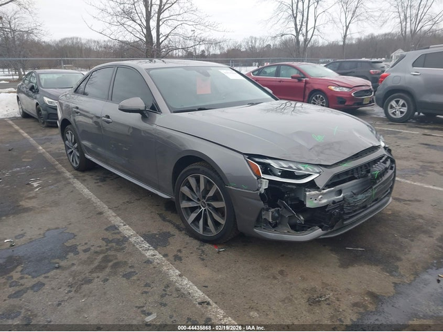 Audi A4 2.0L I-4 DI, DOHC, VVT, TURBO, 201HP All Wheel Drive - автомобили, коли, обяви за нови и употребявани 0