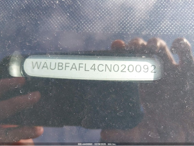 Audi A4 2.0L I-4 DI, DOHC, VVT, TURBO, 211HP All Wheel Drive - автомобили, коли, обяви за нови и употребявани 8