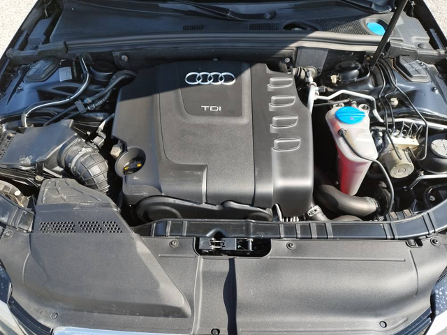 Audi A4 2.0TDI 170 к.с. S-LINE - автомобили, коли, обяви за нови и употребявани 9