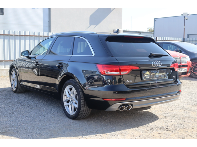 Audi A4 A4 - автомобили, коли, обяви за нови и употребявани 7