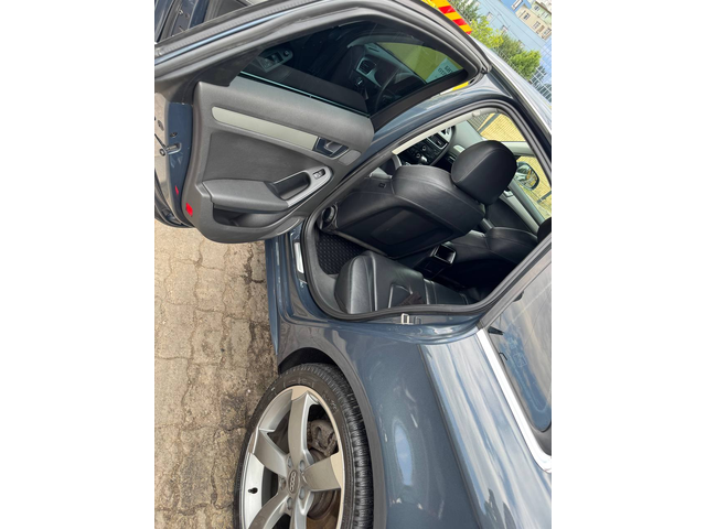 Audi A4, 2008 г., 275000 км, 245 к.с. - автомобили, коли, обяви за нови и употребявани 9