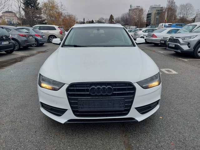 Audi A4 2, 0TDI 177ps FACELIFT - автомобили, коли, обяви за нови и употребявани 2