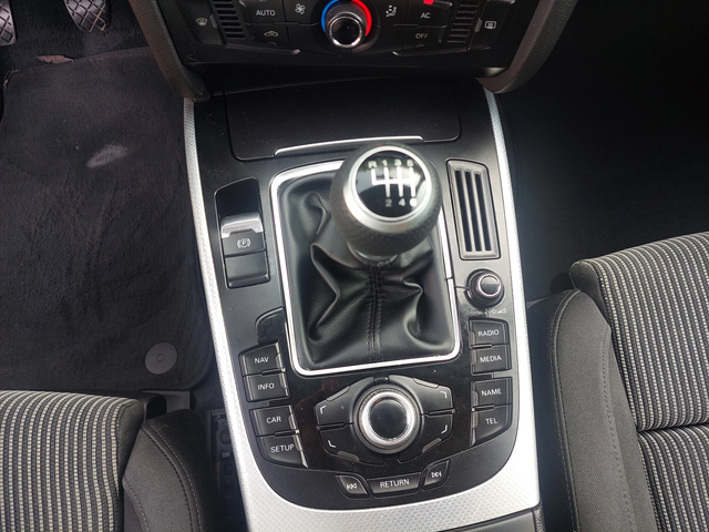 Audi A4 2, 0TDI 143ps LED XENON - автомобили, коли, обяви за нови и употребявани 10