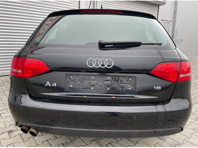 Audi A4 1, 8i bi-fuel GPL, 6ск., климатр., борд, мулти, те - автомобили, коли, обяви за нови и употребявани 6