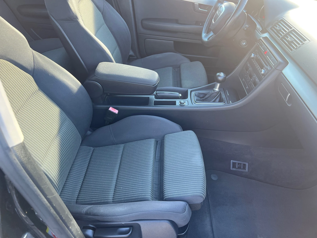 Audi A4 2.0 ТDI S LINE - автомобили, коли, обяви за нови и употребявани 10