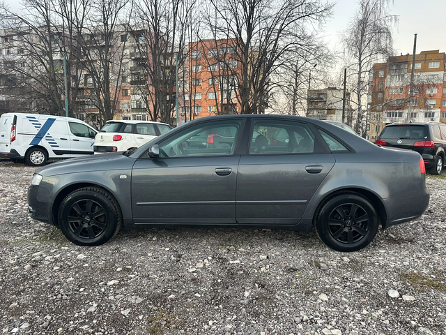 Audi A4 2.0I 131kc AUTOMAT TOPPP - автомобили, коли, обяви за нови и употребявани 5