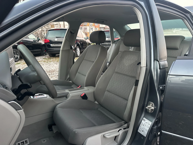 Audi A4 2.0I 131kc AUTOMAT TOPPP - автомобили, коли, обяви за нови и употребявани 8