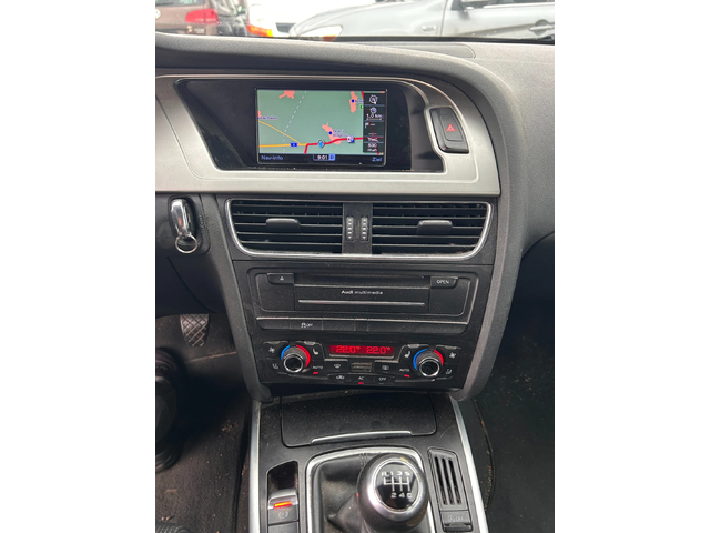 Audi A4 2.0TDI S-LINE NAVI/KOJA EURO 5 - автомобили, коли, обяви за нови и употребявани 12