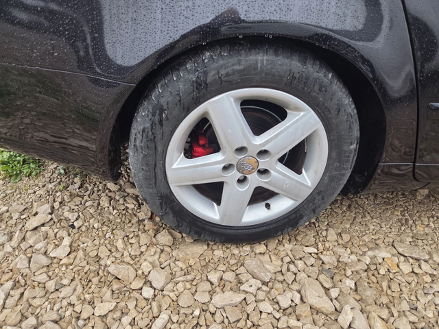 Audi A4 2.0 tdi* automat* - автомобили, коли, обяви за нови и употребявани 6