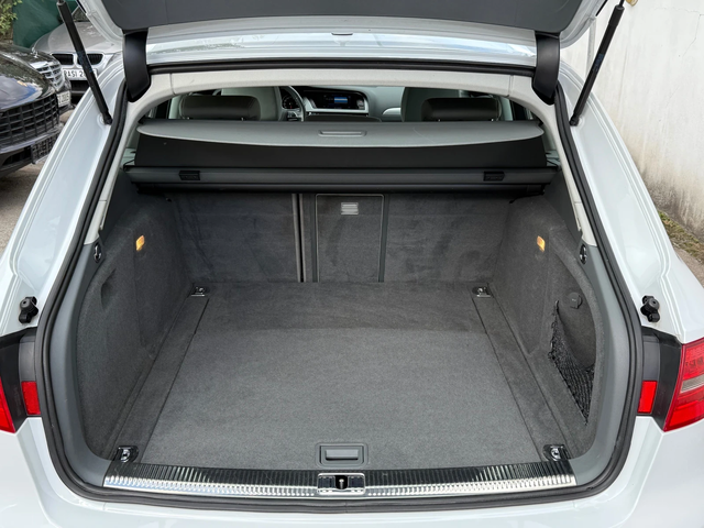 Audi A4 2.0TDI 150HP NAVI XENON PDC - автомобили, коли, обяви за нови и употребявани 15