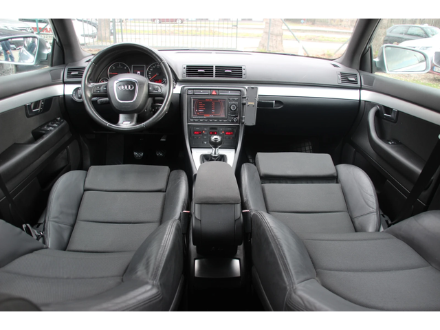 Audi A4 2.0 TDI S-LINE BPW  НОВ ВНОС - автомобили, коли, обяви за нови и употребявани 11