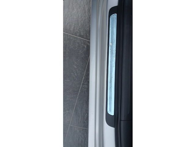 Audi A4 SW 2.0 TDI QUATTRO - автомобили, коли, обяви за нови и употребявани 10