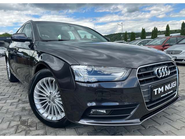 Audi A4 LED* NAVI* 2.0TDI* TOP* - автомобили, коли, обяви за нови и употребявани 1