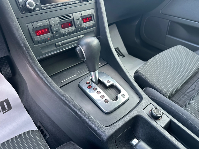 Audi A4 S line* 3.0TDI* 233kc* QUATTRO* AVTOMATIK* TOP* - автомобили, коли, обяви за нови и употребявани 12