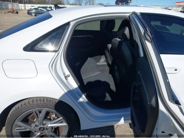 Audi A4 PREMIUM PLUS 40 TFSI QUATTRO S TRONIC - автомобили, коли, обяви за нови и употребявани 7