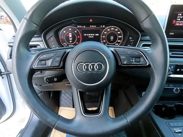 Audi A4 2.0 TDI Premium - автомобили, коли, обяви за нови и употребявани 7