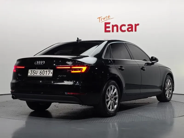 Audi A4 2.0 Tdi Premium - автомобили, коли, обяви за нови и употребявани 1