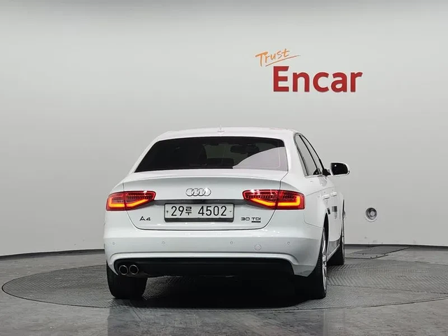 Audi A4 2.0 TDI Dynamic - автомобили, коли, обяви за нови и употребявани 7