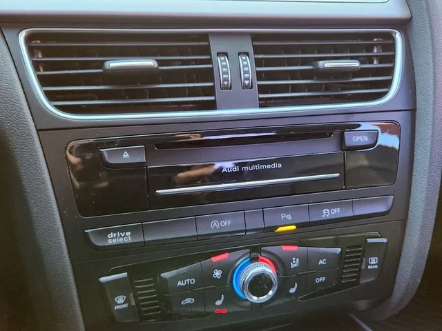 Audi A4 2.0 TDI Quattro Dynamic B8 - автомобили, коли, обяви за нови и употребявани 11