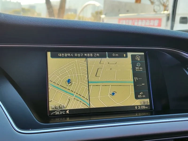 Audi A4 2.0 TDI Quattro Dynamic B8 - автомобили, коли, обяви за нови и употребявани 13