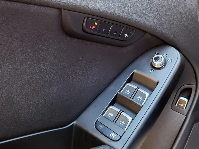 Audi A4 2.0 TDI Quattro Dynamic B8 - автомобили, коли, обяви за нови и употребявани 6