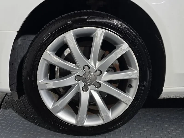 Audi A4 2.0 TDI - автомобили, коли, обяви за нови и употребявани 4