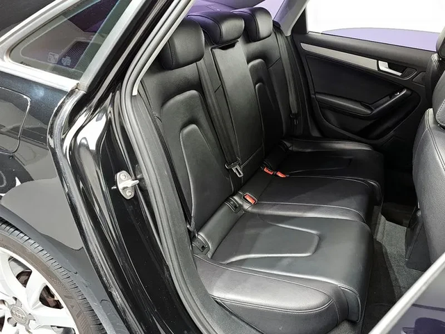 Audi A4 2.0 TDI Dynamic B8 - автомобили, коли, обяви за нови и употребявани 11