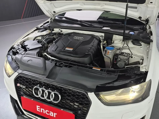 Audi A4 2.0 TDI Dynamic B8 - автомобили, коли, обяви за нови и употребявани 5