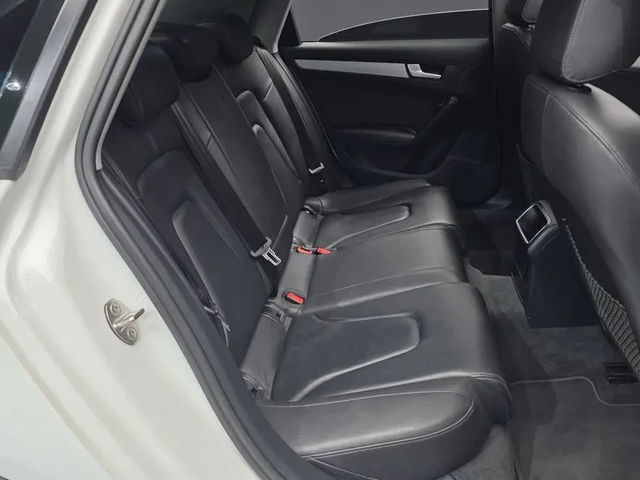 Audi A4 2.0 TDI Dynamic - автомобили, коли, обяви за нови и употребявани 11