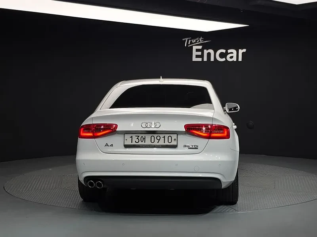 Audi A4 2.0 TDI Dynamic - автомобили, коли, обяви за нови и употребявани 3