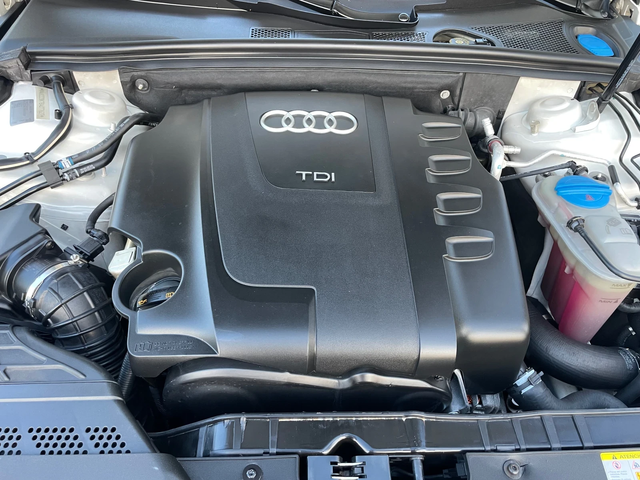 Audi A4 2.0TDI-143-S-LINE-NAVI-PANO-ITALIA - автомобили, коли, обяви за нови и употребявани 14