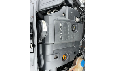 Audi A4 2.0TDI-S-LINE-ITALIA - автомобили, коли, обяви за нови и употребявани 14