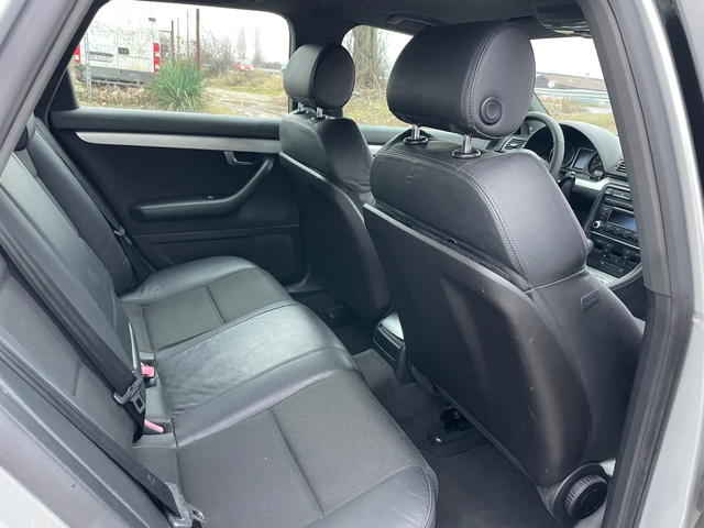 Audi A4 2.0TDI-S-LINE-ITALIA - автомобили, коли, обяви за нови и употребявани 6