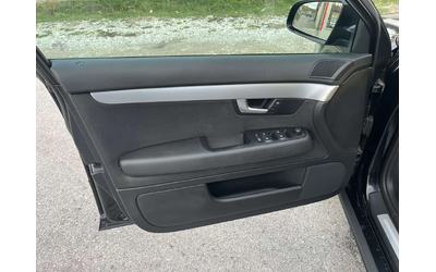 Audi A4 2.7TDI 180кс 6 СКОРОСТИ КЛИМАТРОНИК NAVI АВТОПИЛОТ - автомобили, коли, обяви за нови и употребявани 6