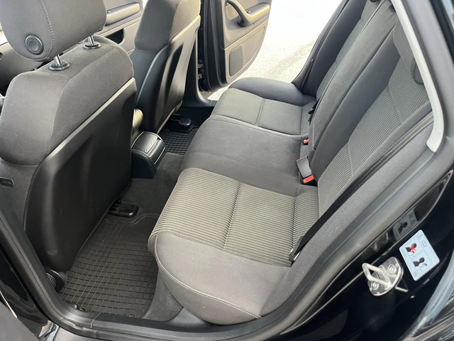 Audi A4 2.7TDI 180кс 6 СКОРОСТИ КЛИМАТРОНИК NAVI АВТОПИЛОТ - автомобили, коли, обяви за нови и употребявани 8