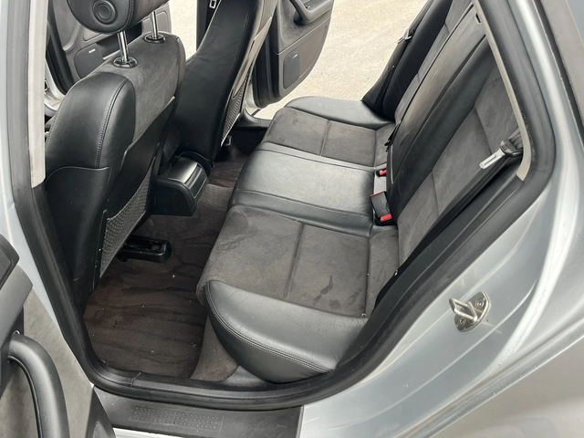 Audi A4 2.5TDI 180кс 6ск 4Х4 КЛИМАТРОНИК КСЕНОН АВТОПИЛОТ - автомобили, коли, обяви за нови и употребявани 8