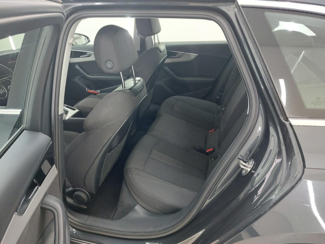 Audi A4 40 TFSI /S tronic /Advanced Edition /Очакван ! - автомобили, коли, обяви за нови и употребявани 6